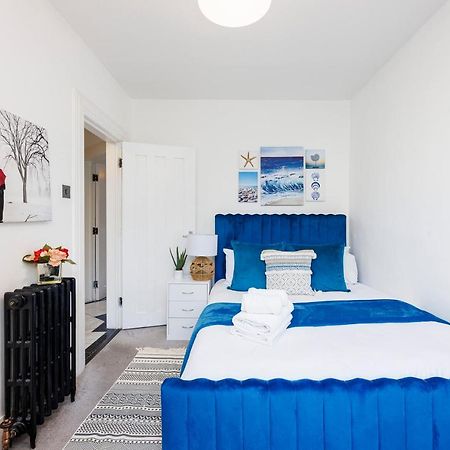 2 Bed Apartment Londres Exterior foto